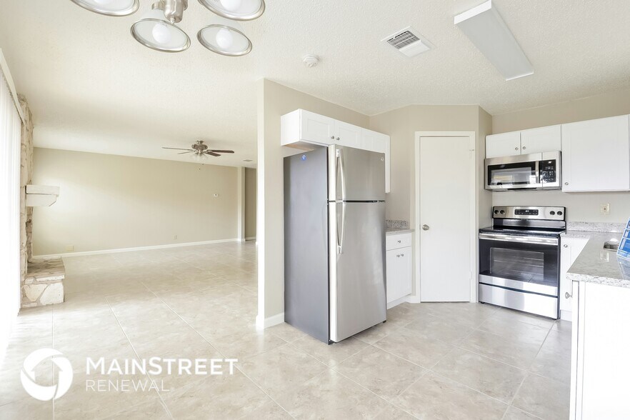 Building Photo - 7110 Ridge Port Dr