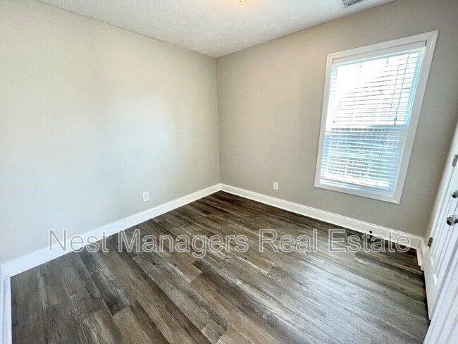 Building Photo - 315 Copper Creek Dr