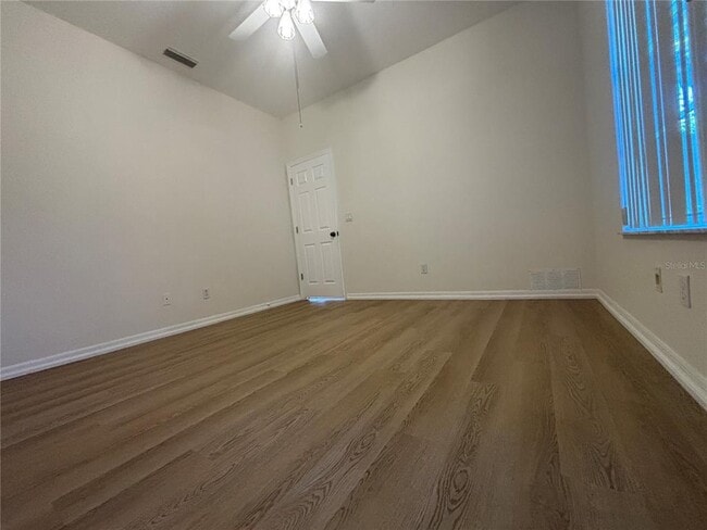 Building Photo - 3921 Talah Dr