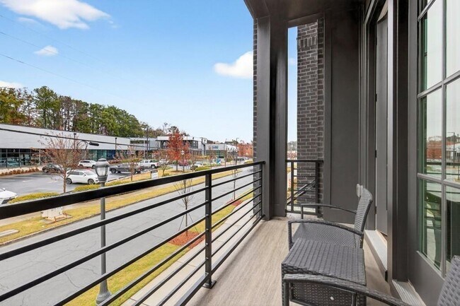 Building Photo - 2641 Mackintosh Ct