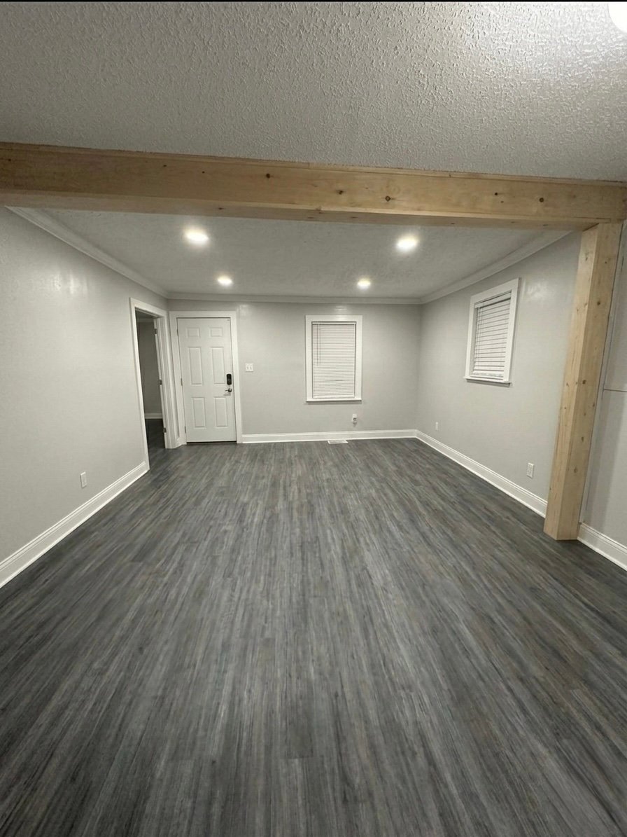 Building Photo - 609 Ledford St