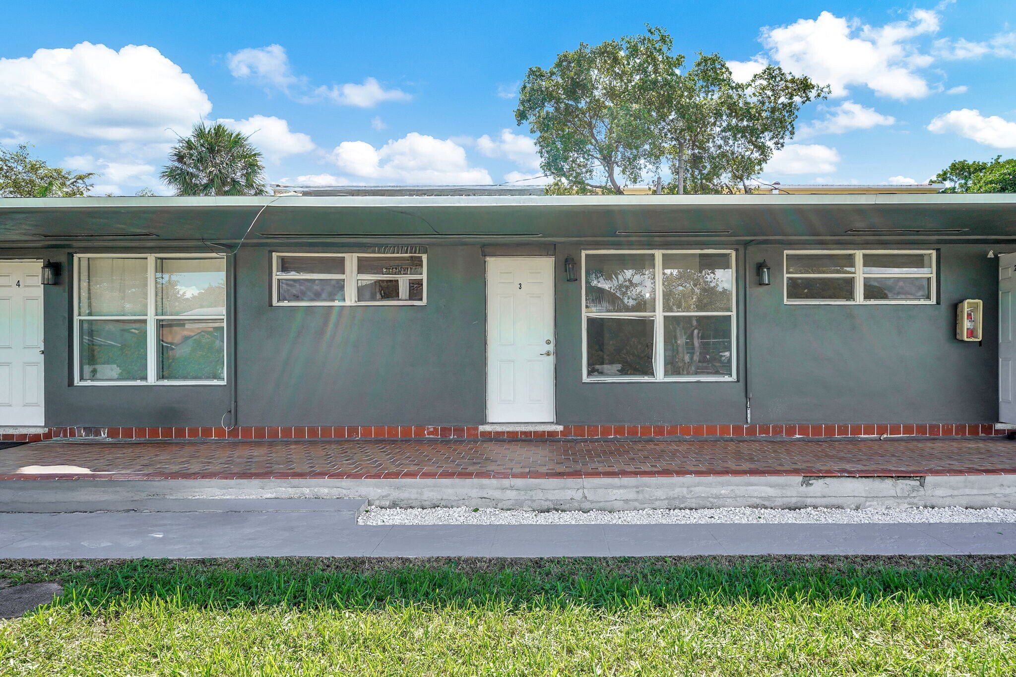 Building Photo - 150 NW 78th St