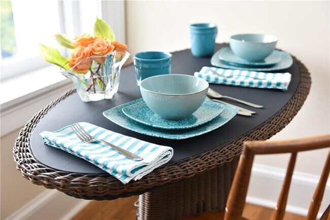 Building Photo - 6 Restmere Terrace