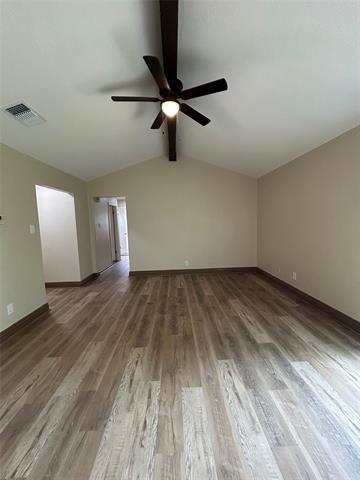 Building Photo - 1105 N Knowles Dr