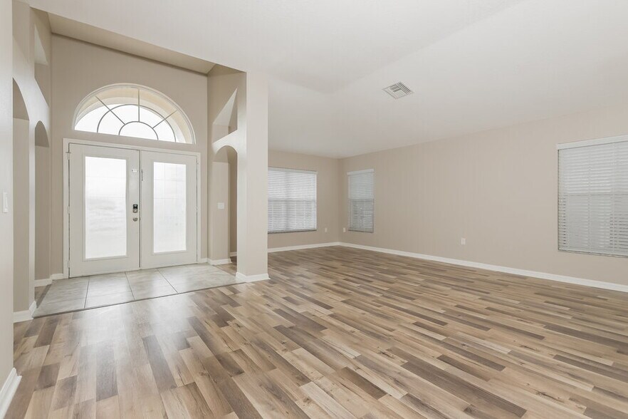 Building Photo - 2864 Meridian Point Ln