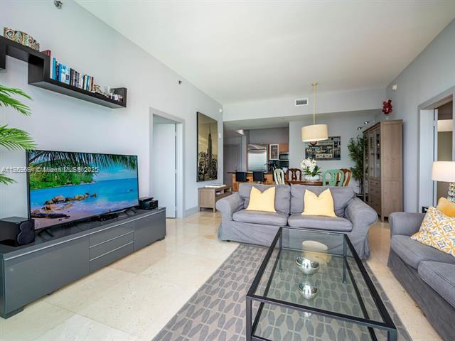 Building Photo - 950 Brickell Bay Dr