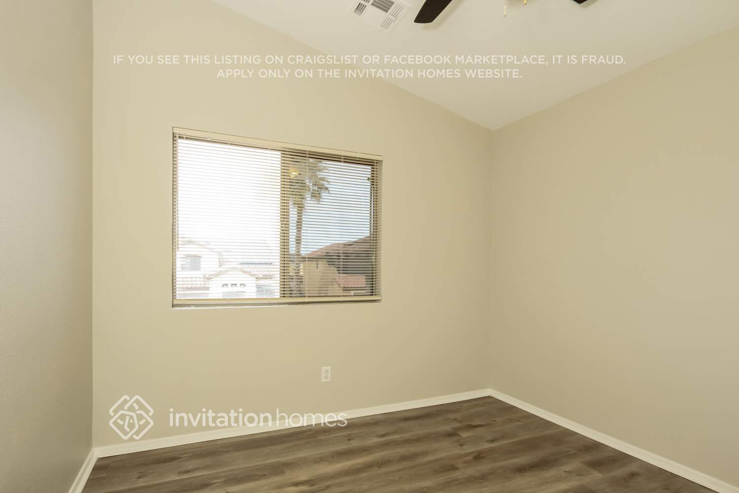 Building Photo - 15927 W Tasha Dr