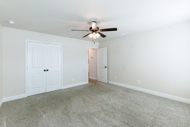 Building Photo - 9308 Trenton Ave