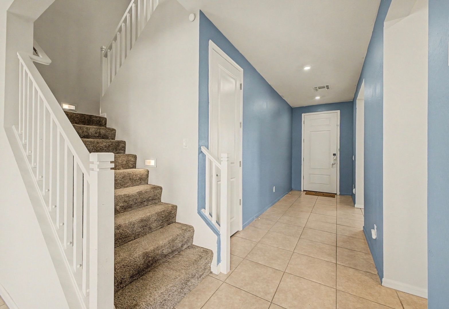 Building Photo - 35 S Biella Pl