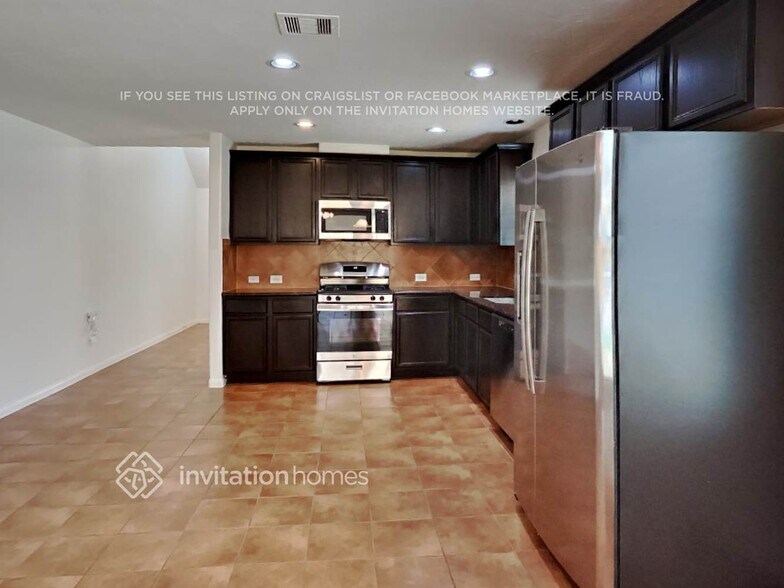 Building Photo - 30526 Ginger Trace Dr