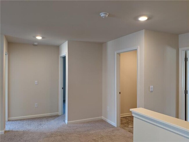Building Photo - 5964 Screech Owl Dr