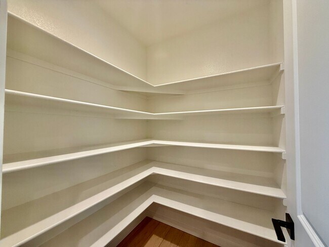 Building Photo - NEW CONSTRUCTION Gorgeous 2 Bedroom in clo...