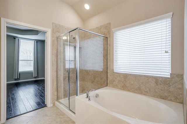 Building Photo - 45 Auburn Dr