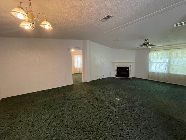 Building Photo - Cozy 2BR/2BA Vintage Mobile Home for Rent ...