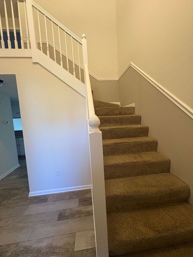 Building Photo - Dunwoody Subdivision