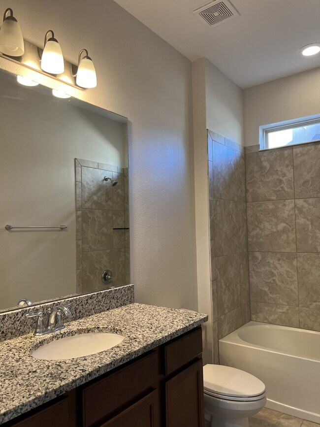 Building Photo - 17392 Bal Harbour Dr