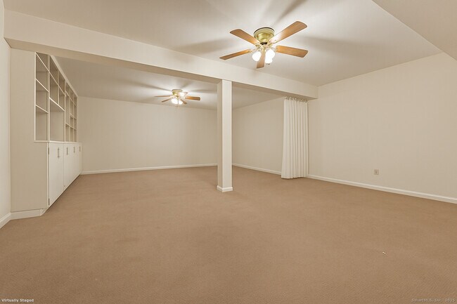 Building Photo - 202 Soundview Ave