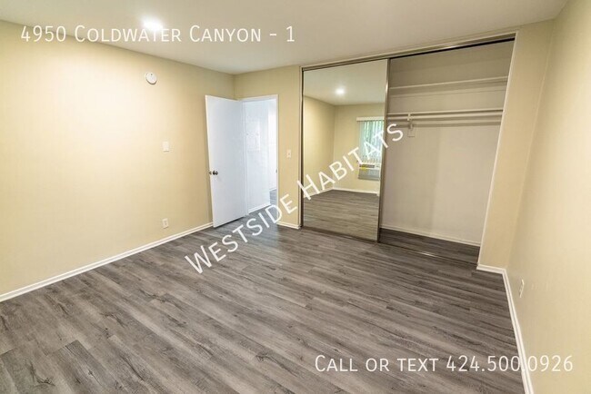 Building Photo - 4950 Coldwater Canyon Ave