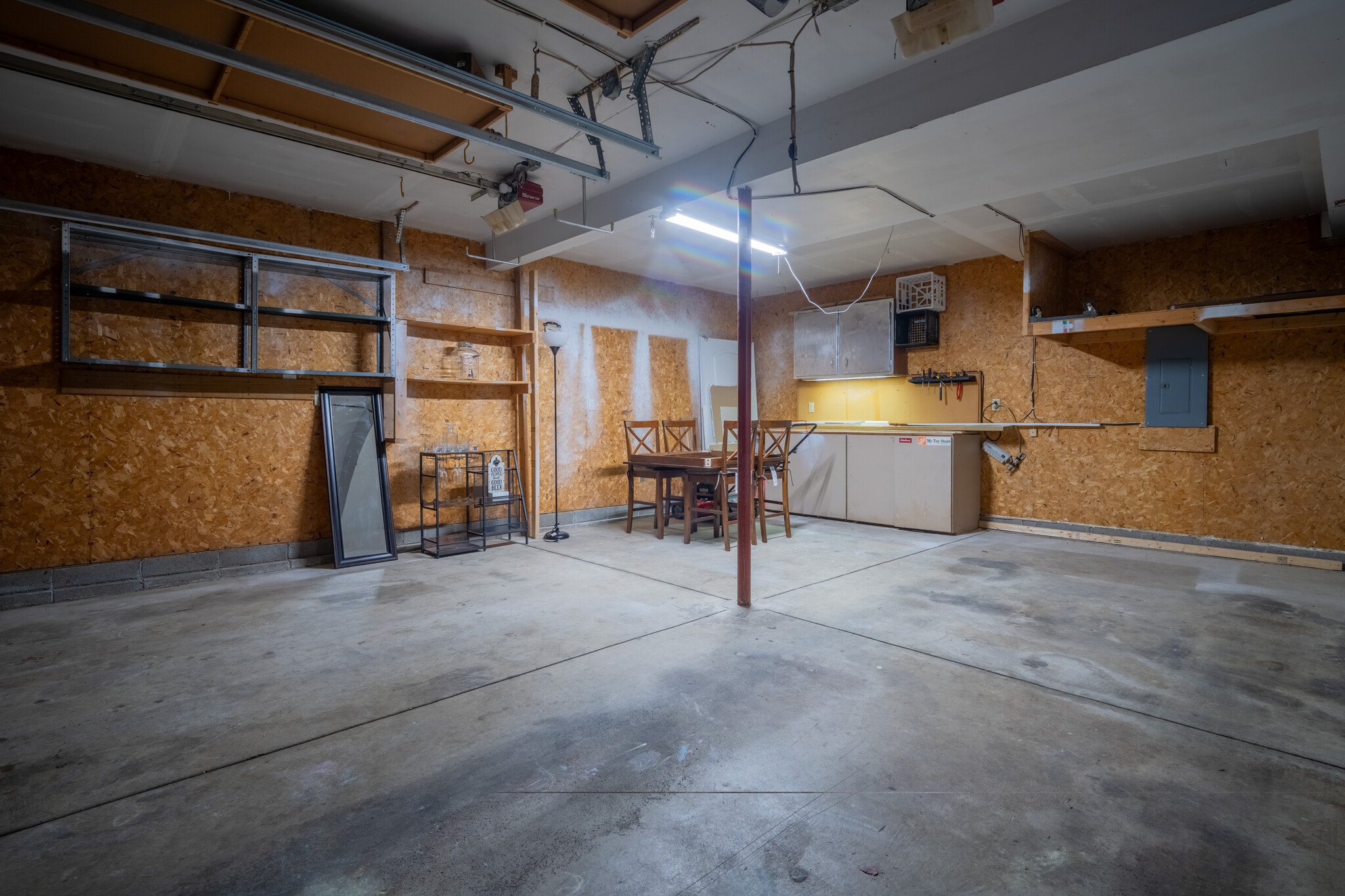 Building Photo - 6069 Northbend Dr