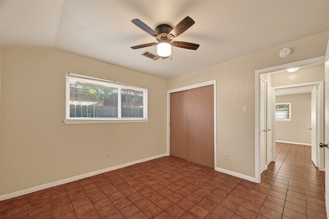 Building Photo - 1211 Helms Rd