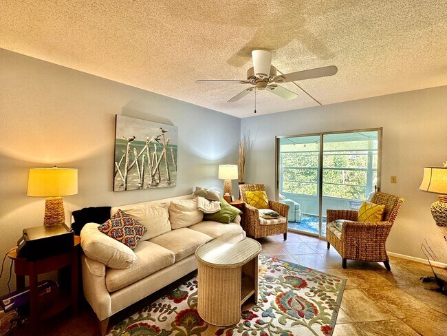 Building Photo - 1100 Ponce De Leon Cir