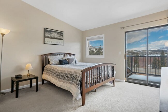 Building Photo - Price Reduced on this awesome Frisco Townhome! Garage! Great Natural Light! Views! Updates throug...