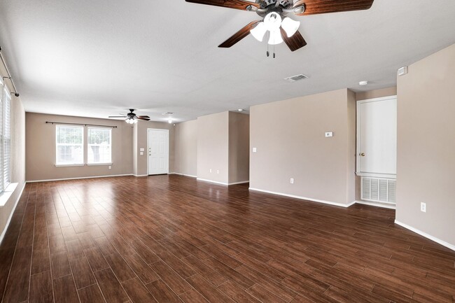 Building Photo - ***APPLICATION CURRENTLY UNDER REVIEW***Mo...