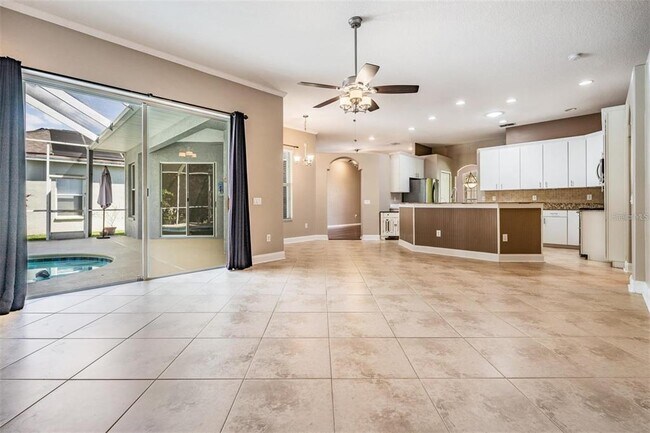 Building Photo - 25001 Bandana Ct