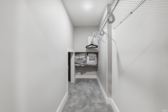 Building Photo - 0 N Cypress Ln
