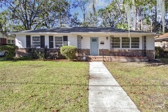 Building Photo - 5209 Habersham St