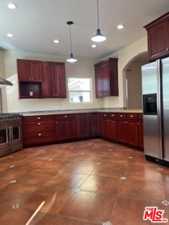 Building Photo - 8302 S Sepulveda Blvd