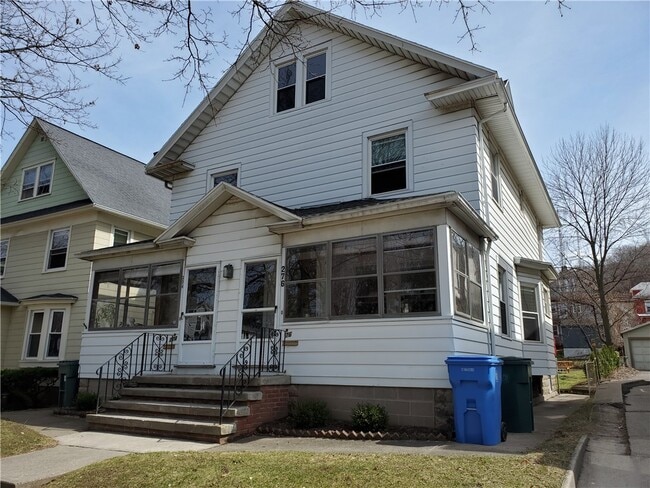 Building Photo - 274 Field St