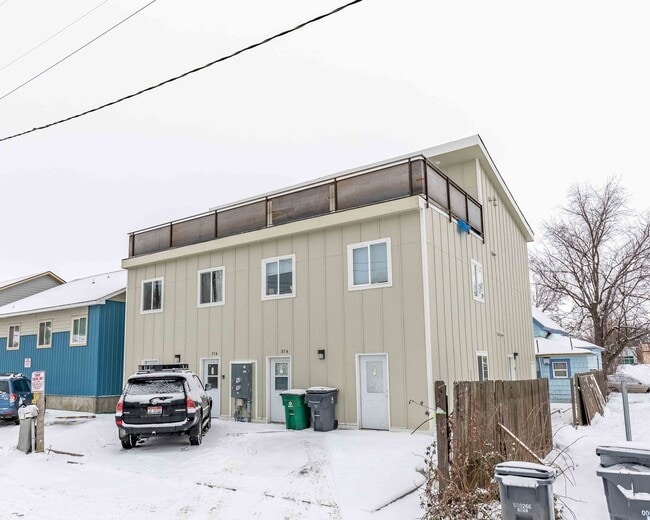 Primary Photo - 314 S Asbury St