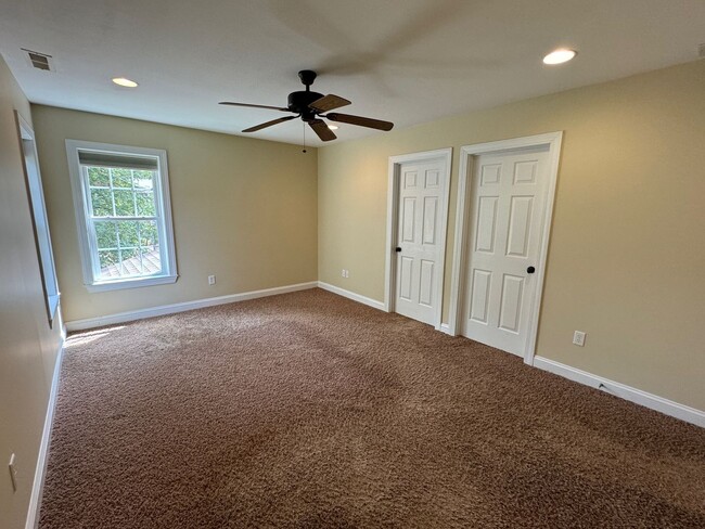Building Photo - West AVL - Truly Special Custom Build!