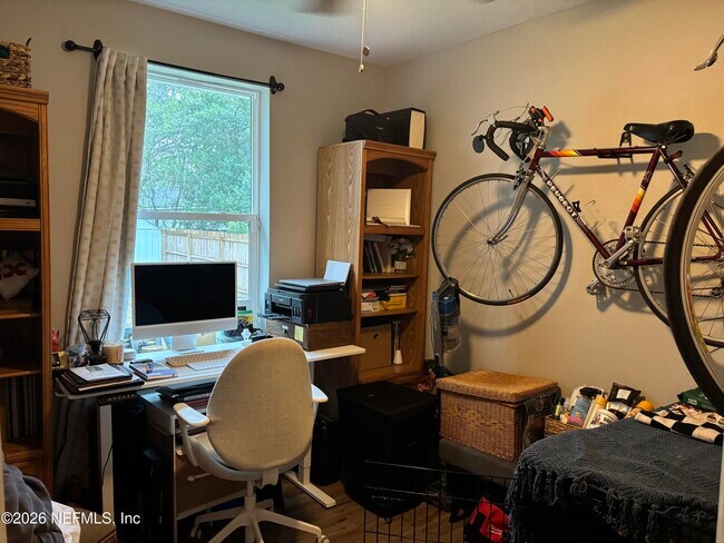 Building Photo - 4608 Wheeler Ave