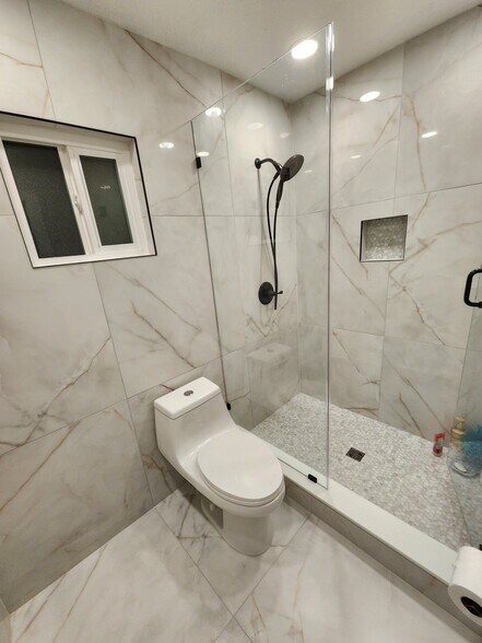 Building Photo - 2603 Via Bocas
