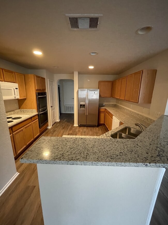 Building Photo - 7530 Drake Canyon