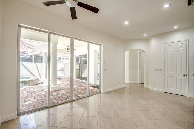 Building Photo - 14021 Bently Cir