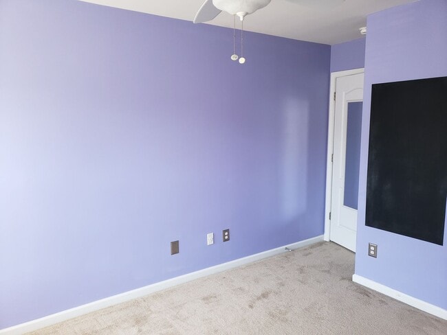 Building Photo - Beautiful home in Ballantyne