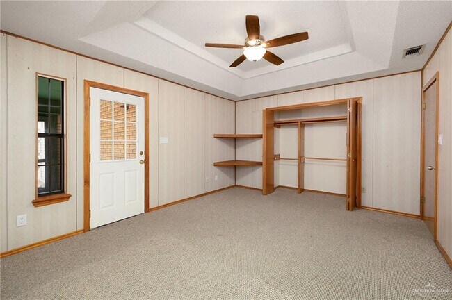 Building Photo - 22 8th