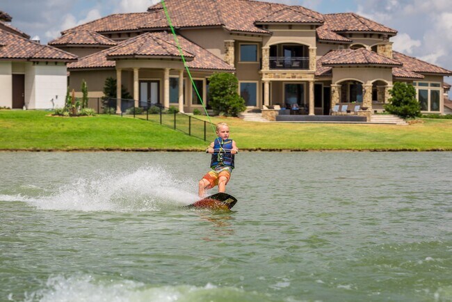 Building Photo - 17703 Olde Oaks Estate Ct