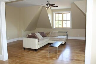 Building Photo - 2900 Cherokee St