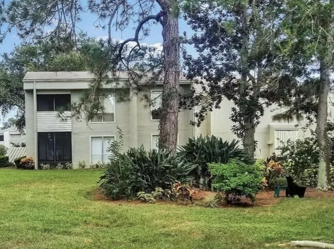 Building Photo - 616 Windrush Bay Dr