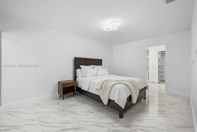 Building Photo - 3549 Magellan Cir