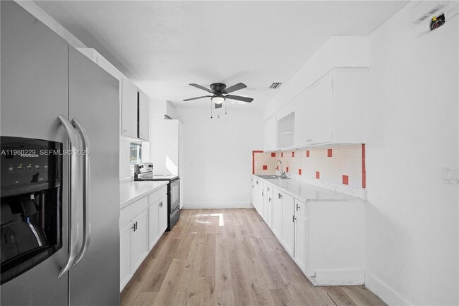 Building Photo - 1780 NE 146th St