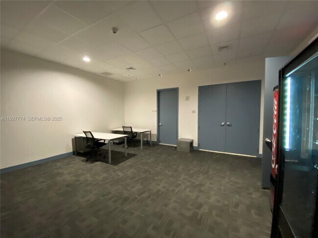 Building Photo - 7901 Hispanola Ave