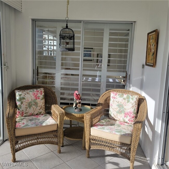 Building Photo - 200 Valley Stream Dr