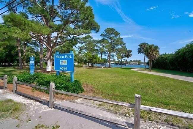 Building Photo - 6941 Boston Dr