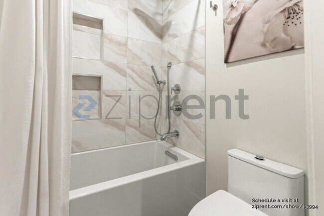 Building Photo - 3335 Brittan Ave