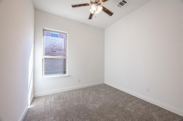 Building Photo - 4037 Woodford Dr
